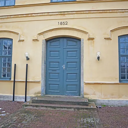 Rent this 2 bed apartment on Norra vägen in 392 35 Kalmar, Sweden