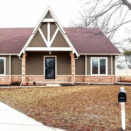 Buy this 3 bed house on 1698 South Pecos Drive in Derby, KS 67037