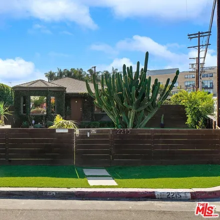 Image 1 - 2215 Wellesley Avenue, Los Angeles, CA 90064, USA - House for sale