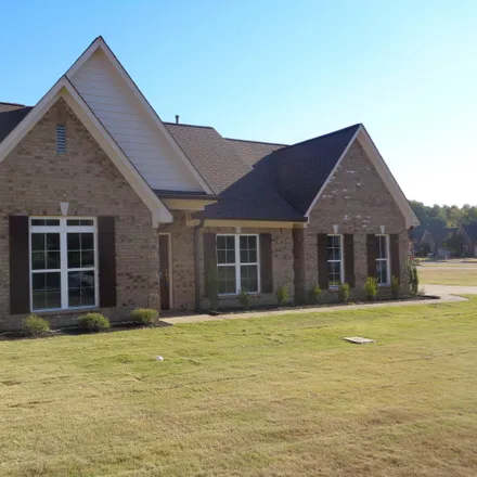 Buy this 3 bed house on 800 Fairway Pointe Cove East in Hernando, MS 38632