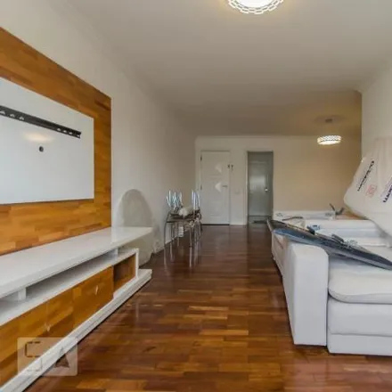 Rent this 3 bed apartment on Rua Oscar Freire in Jardim Paulista, São Paulo - SP