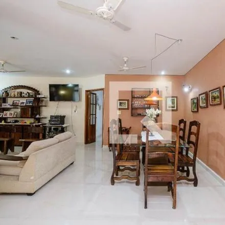 Buy this 5 bed house on Rua Visconde de Santa Isabel in Grajaú, Rio de Janeiro - RJ