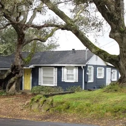 Rent this 1 bed house on 5950 Skyline Drive in El Sobrante, Contra Costa County