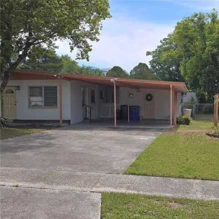Image 5 - 6929 Thrasher Drive, East Lake-Orient Park, FL 33610, USA - House for sale
