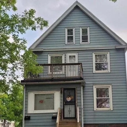Buy this studio house on 2709 in 2709A West Wright Street, Milwaukee