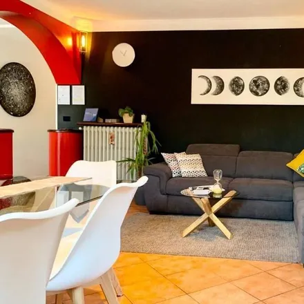 Rent this 2 bed apartment on Pocapaglia in Strada Stazione, 12040 Macellai CN