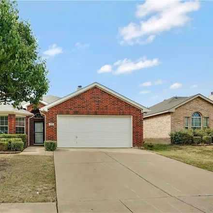 Rent this 3 bed house on 3708 Vista Greens Drive in Fort Worth, TX 76177