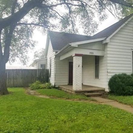 Rent this 2 bed house on 2050 Woodlawn Avenue in Terre Haute, IN 47804
