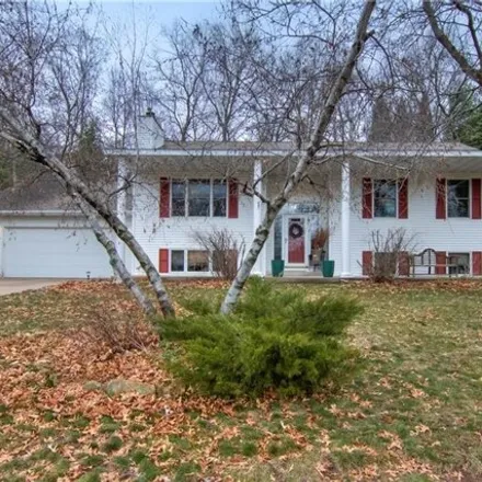 Buy this 4 bed house on 1330 Edgewood Drive in Altoona, Eau Claire County