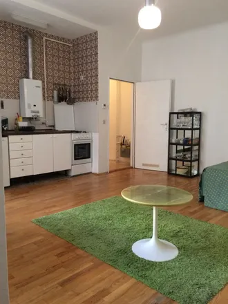 Rent this 1 bed apartment on ohne Frage toll in Greifswalder Straße 202, 10405 Berlin