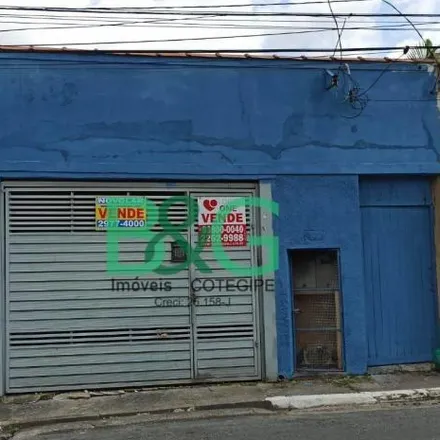 Buy this 3 bed house on Rua Coronel Marcílio Franco 264 in Vila Isolina Mazzei, São Paulo - SP