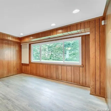 Image 8 - 55 Candlewood Road, Scarsdale Downs, City of New Rochelle, NY 10583, USA - House for sale