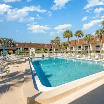 Buy this 2 bed condo on 186 Paradise Boulevard in Melbourne, FL 32903