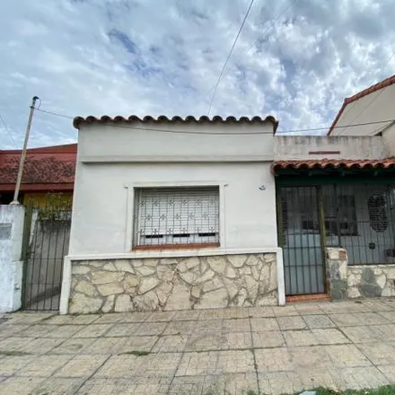 Buy this 2 bed house on Francisco Narciso de Laprida 1786 in Partido de Lomas de Zamora, Lomas de Zamora