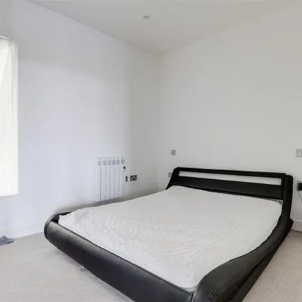 Rent this 2 bed apartment on 1-3 Pavilion Road in West Bridgford, NG2 5FG