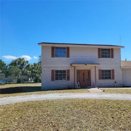 Rent this 4 bed house on 8701 93rd Street in Pinellas County, FL 33777