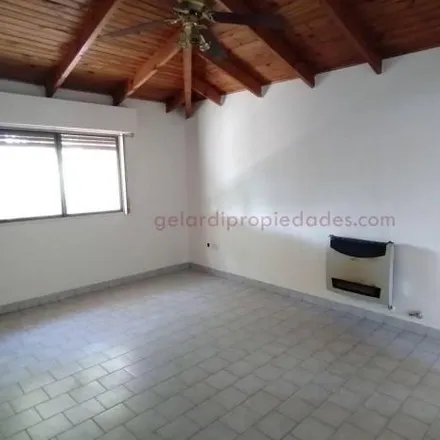 Rent this 2 bed house on 1 de Mayo 468 in San Cayetano, B8000 AGE Bahía Blanca