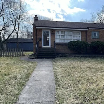 Buy this 3 bed house on 2424 Spruce Road in Homewood, IL 60430