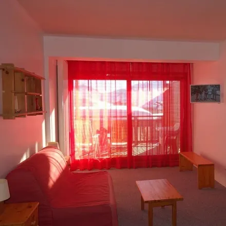 Rent this 1 bed apartment on Station de l'Alpe de Huez in 38750 Huez, France
