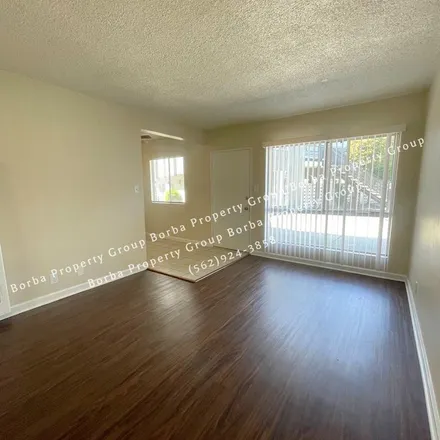 Image 5 - R&J Southern Homecooking, 8852 Rosecrans Avenue, Downey, CA 90723, USA - Apartment for rent