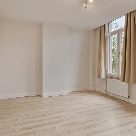Rent this 3 bed apartment on Desguinlei 238 in 2018 Antwerp, Belgium