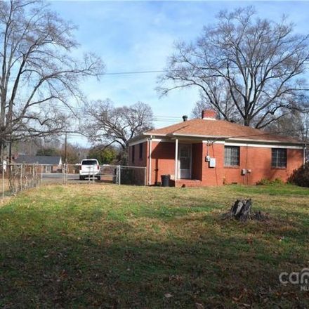 Rent this 3 bed house on Lotus Counseling Group in 4914 Monroe Road, Charlotte