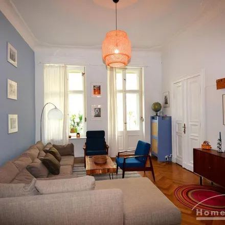 Rent this 6 bed apartment on Fritz Ohrenstein in Nachodstraße, 10779 Berlin