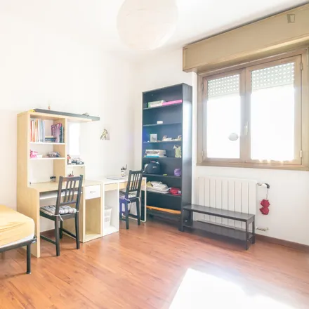 Rent this 2 bed room on Comasina M3 in Via Comasina, 20161 Milan MI