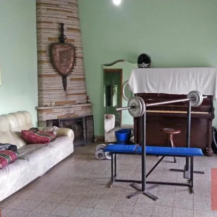 Buy this 3 bed house on Avenida Rivadavia 21004 in Partido de Morón, B1712 CDU Castelar