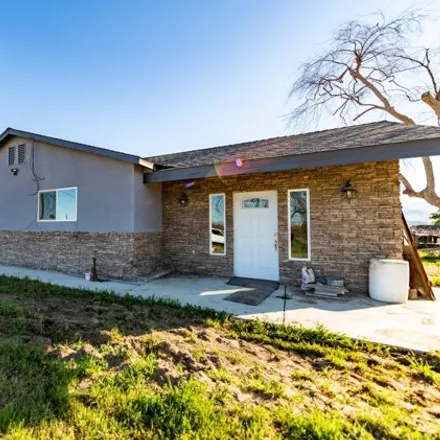 Buy this 3 bed house on 33623 Saint Johns Street in Woodlake, Tulare County