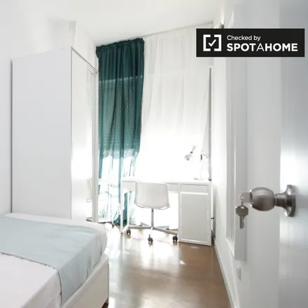 Rent this 7 bed room on Carrer de González Tablas in 9, 08034 Barcelona