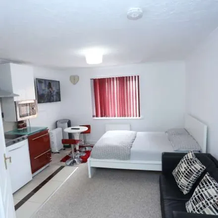 Rent this 1 bed apartment on Lytham Close in London, SE28 8QH