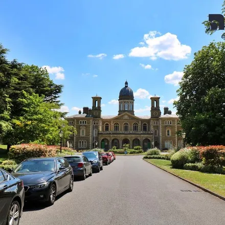 Rent this 4 bed apartment on Princess Park Manor in Bellevue Road, London