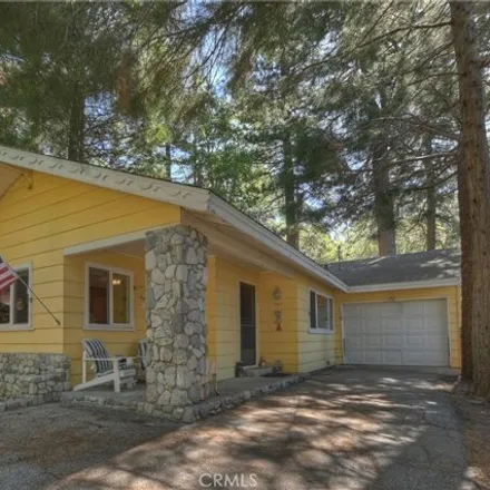 Buy this 2 bed house on 22508 Meadow Drive in Meadowbrook Woods, Lake Arrowhead