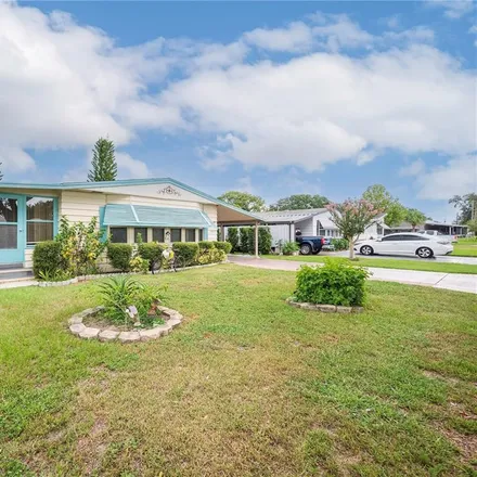 Buy this 3 bed house on 1523 Longbow Drive in Lakeland, FL 33810
