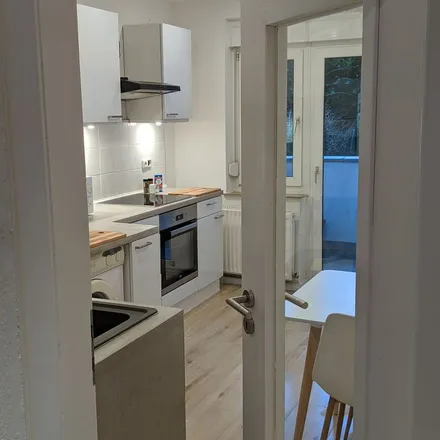 Rent this 2 bed apartment on Kronprinzenstraße 75 in 40217 Dusseldorf, Germany