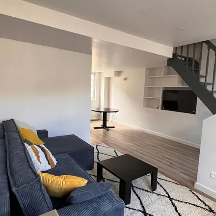Rent this 1 bed apartment on 2 Rue de l'Abbé Cochet in 76000 Rouen, France