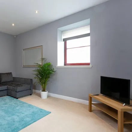 Image 2 - South Ayrshire, KA8 8DQ, United Kingdom - Apartment for rent