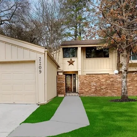 Rent this 2 bed house on 2209 W Settlers Way in The Woodlands, Texas