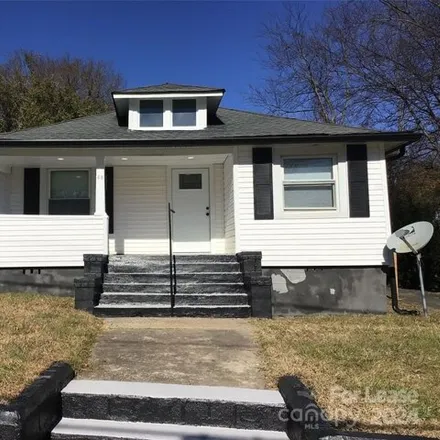 Rent this 3 bed house on Grace Lutheran Church in 58 Chestnut Drive Southwest, Concord