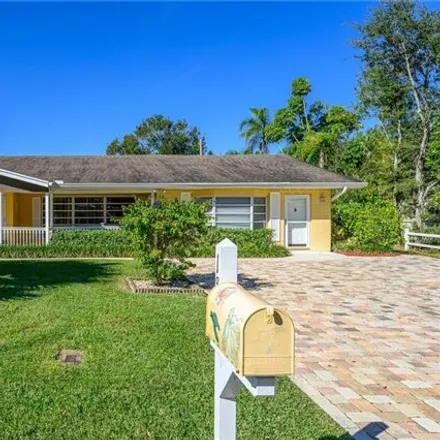 Buy this 5 bed house on 1819 32nd Avenue in Vero Beach, FL 32960