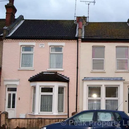 Image 9 - Albany Avenue, Southend-on-Sea, SS0 7AX, United Kingdom - Room for rent
