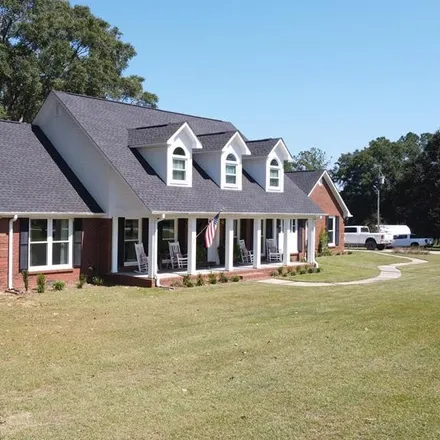 Buy this 4 bed house on 549 County Road 126 in Coffee County, AL 36311