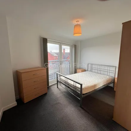 Image 2 - 25 Manchester Street, Trafford, M16 9DX, United Kingdom - Apartment for rent
