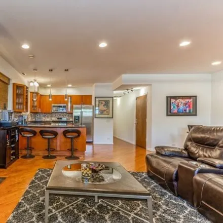Image 4 - 4103-4109 South Drexel Boulevard, Chicago, IL 60653, USA - Condo for sale