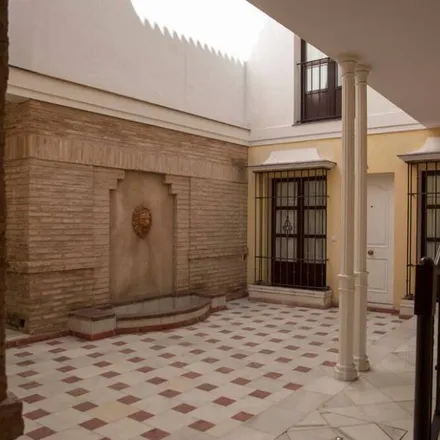 Image 3 - Seville, Andalusia, Spain - House for rent