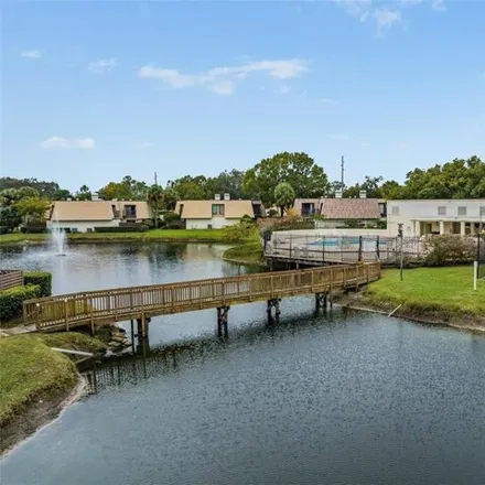 Image 3 - 15331 West Pond Woods Drive, Hillsborough County, FL 33618, USA - Condo for rent