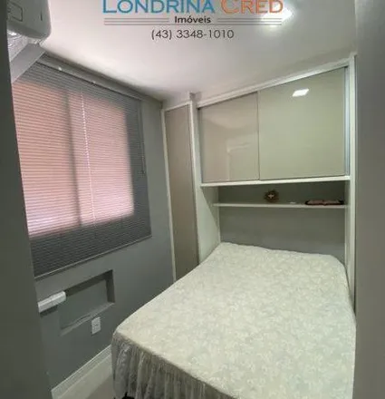 Buy this 2 bed apartment on Avenida Custódio Venâncio Ribeiro in Cidade Industrial 2, Londrina - PR