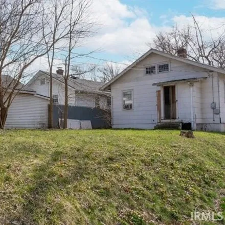 Image 7 - 2164 Marine Street, South Bend, IN 46613, USA - House for sale