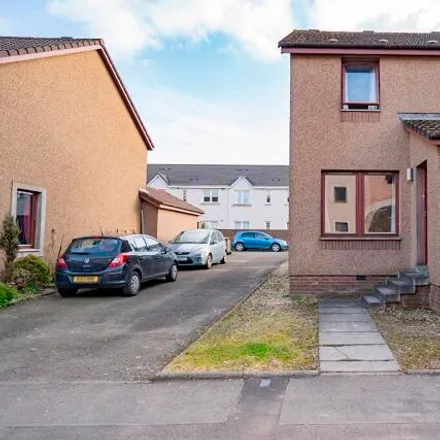 Rent this 4 bed townhouse on Rosebery Place in Stirling, FK8 1US